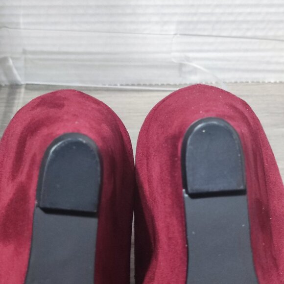 Jellypop Gita Stappy Wedge Flock Sandals Size 7M Maroon Round Toe Comfort - Picture 13 of 13